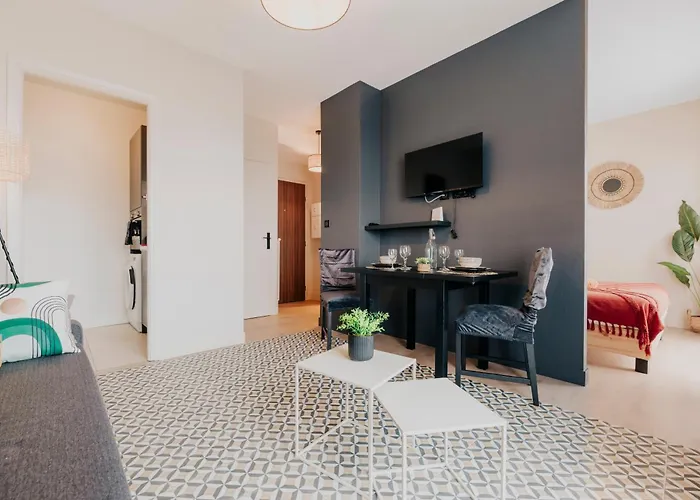 Hypercentre Jean Jaurès, Parking Privé, Ascenseurs *